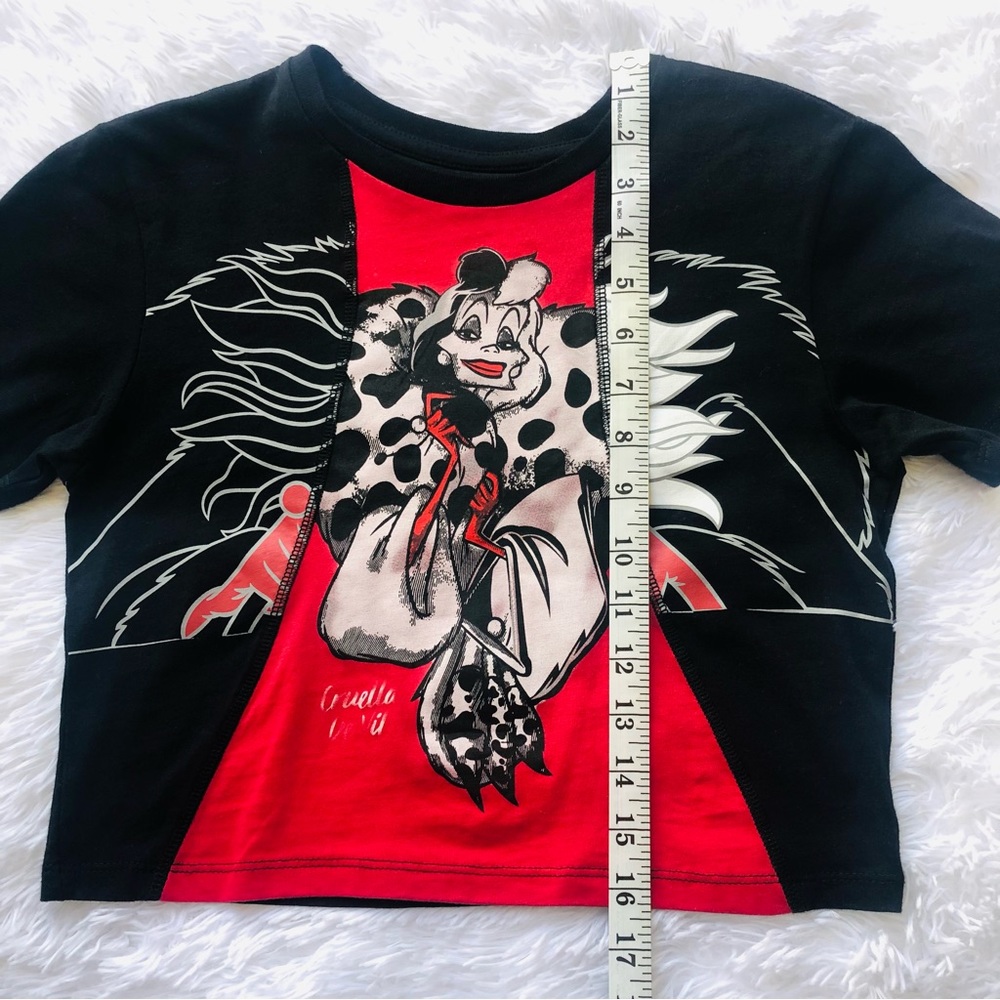 Disney Villains Cruella Deville Crop Top Size M - Picture 6 of 14